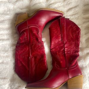 Women Red Cowgirl Boot